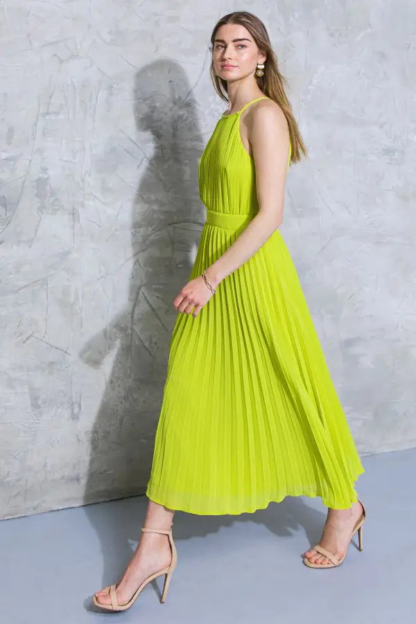 ID20021 - A solid woven fully pleated midi dress / LIME(Size S Left)