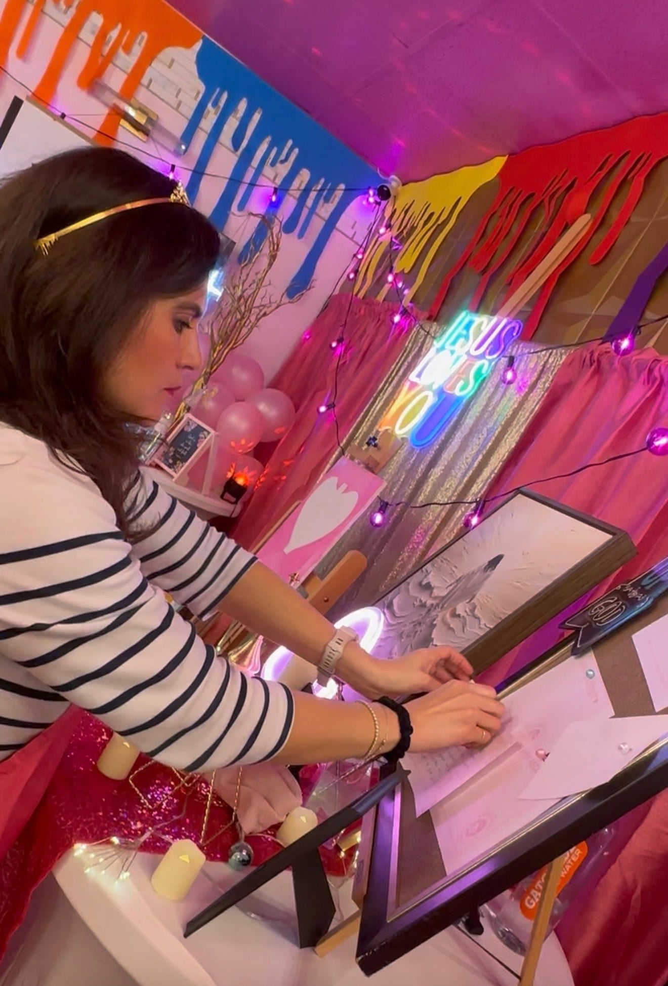 Praise + Paint — CHICAs Worship Night