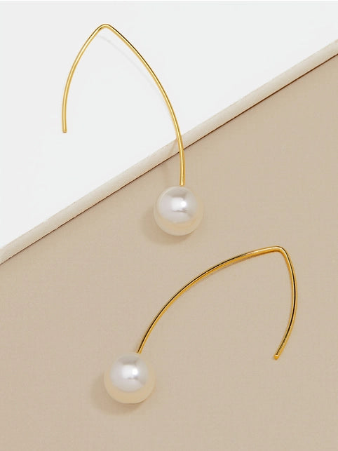 ZENZII Jewelry - Pearl Pull Through Earring - Gold/Pearl